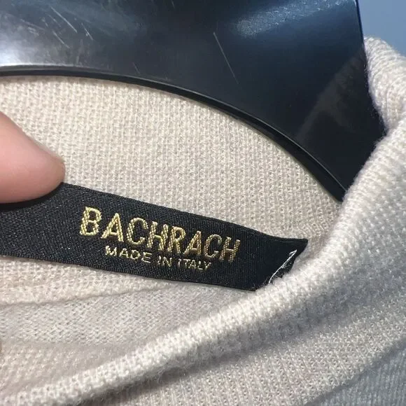 Bachrach Men's Mock Neck Sweater Size Large 100 Percent Wool Made In Italy Cream